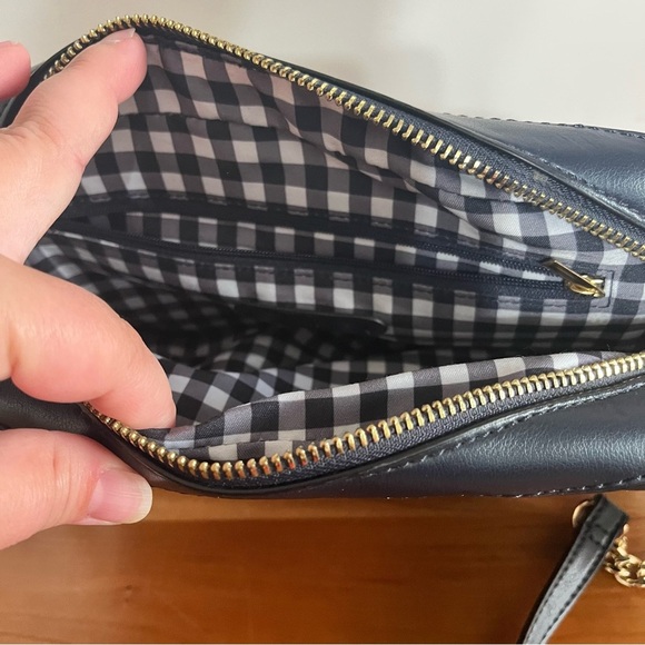 Draper James RSVP Quilted Crossbody Purse Bag Navy Blue With Gold Hardware - Picture 5 of 9